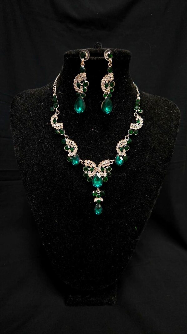 Royal Ivy Empress Set
